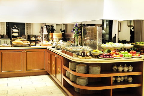 The Langham Melbourne - Palm Beach Accommodation 14