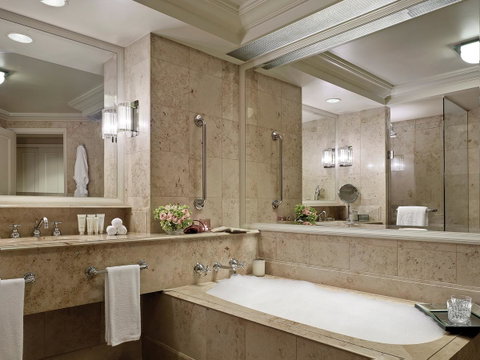 The Langham Melbourne - Palm Beach Accommodation 19