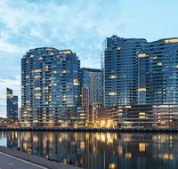 Winston Apartments Docklands - Palm Beach Accommodation