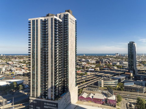 Imagine Marco - Palm Beach Accommodation 31