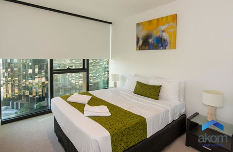 AKOM AT Docklands - Palm Beach Accommodation 21