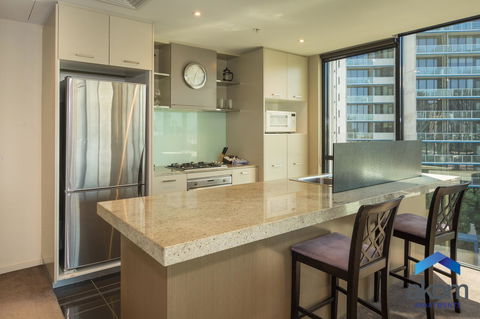 AKOM AT Docklands - Palm Beach Accommodation 33