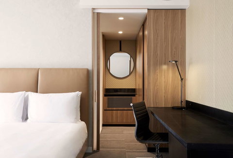 Hyatt Place Melbourne Essendon Fields - Palm Beach Accommodation 4