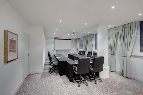 Rendezvous Hotel Melbourne - Palm Beach Accommodation 24