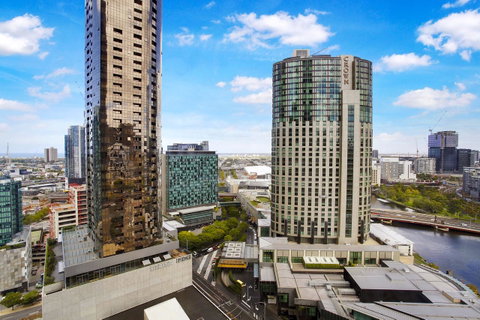 Corporate Keys - Freshwater Place - Palm Beach Accommodation 29
