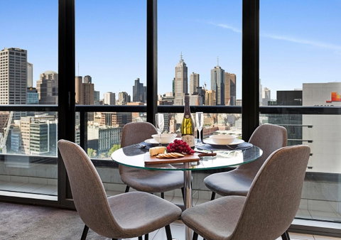 Corporate Keys - Freshwater Place - Palm Beach Accommodation 2