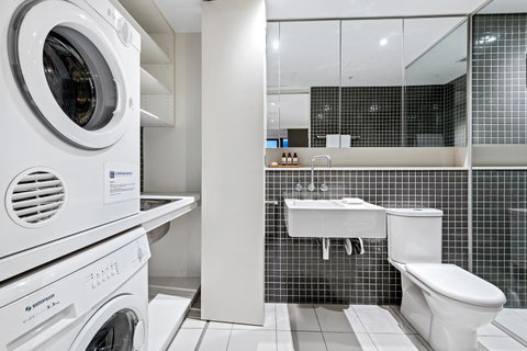 Corporate Keys - Freshwater Place - Palm Beach Accommodation 20
