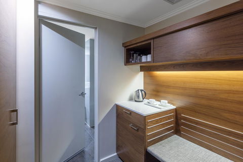 View Melbourne - Palm Beach Accommodation 20