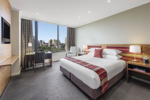 View Melbourne - Palm Beach Accommodation 7