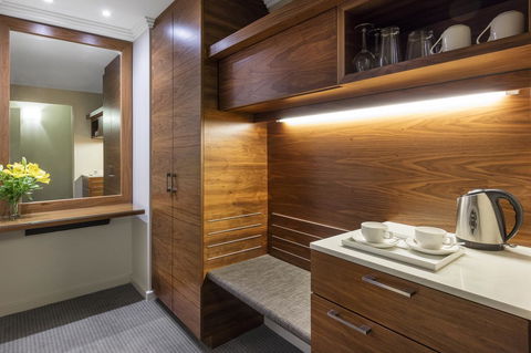 View Melbourne - Palm Beach Accommodation 15