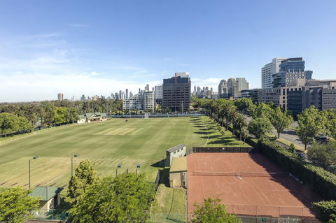 View Melbourne - Palm Beach Accommodation 23