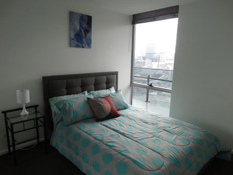 Cloud9 Luxury Apartments - Palm Beach Accommodation 8