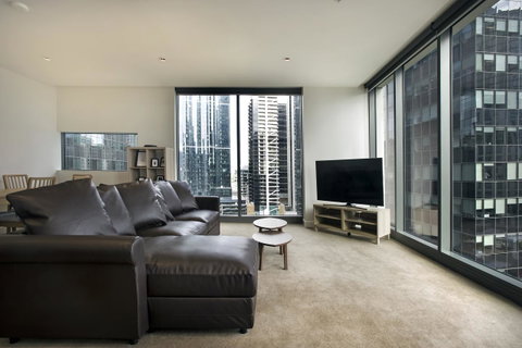 Mono Apartments On Freshwater Place - Palm Beach Accommodation 2
