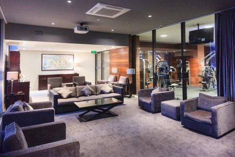 Mono Apartments On Freshwater Place - Palm Beach Accommodation 33