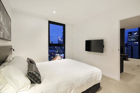 Experience Bella Hotel Apartments - Palm Beach Accommodation 23