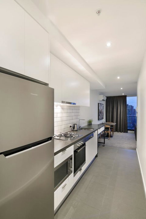 Experience Bella Hotel Apartments - Palm Beach Accommodation 30