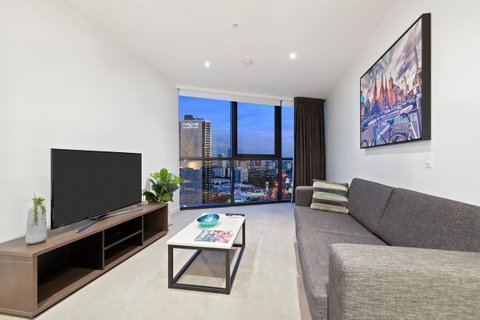 Experience Bella Hotel Apartments - Palm Beach Accommodation 10