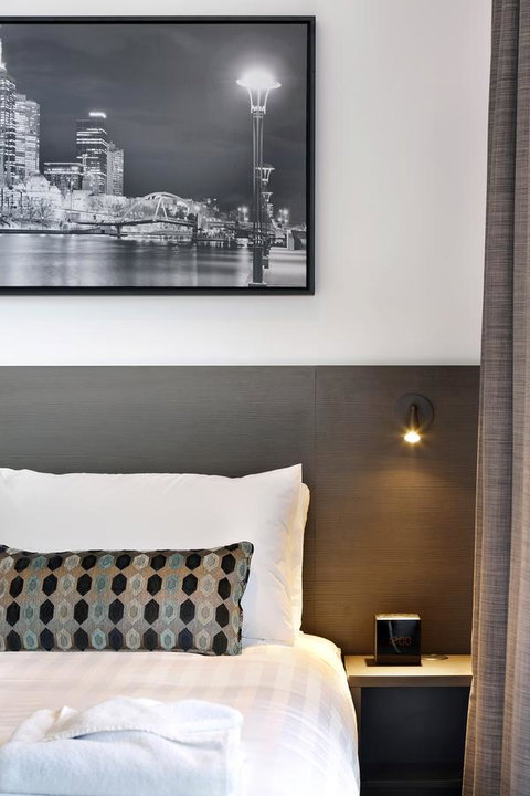 Experience Bella Hotel Apartments - Palm Beach Accommodation 35
