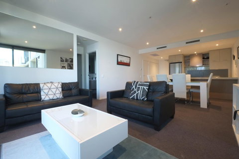 ACD Apartments - Palm Beach Accommodation 21