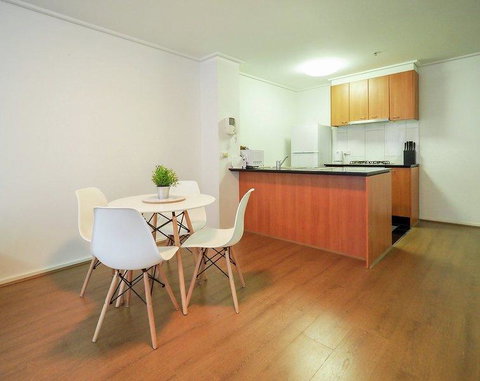 Premier Stays Melbourne - Palm Beach Accommodation 11