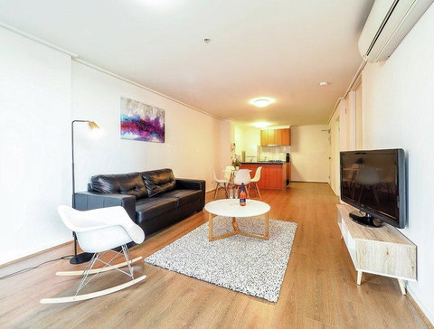Premier Stays Melbourne - Palm Beach Accommodation 0