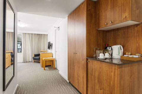 Quality Hotel Bayside Geelong - Palm Beach Accommodation 20