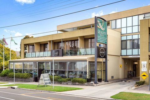 Quality Hotel Bayside Geelong - Palm Beach Accommodation 0