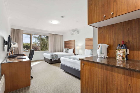 Quality Hotel Bayside Geelong - Palm Beach Accommodation 9