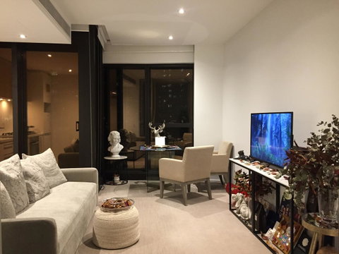 Crown Southbank Riverside S Collection - Palm Beach Accommodation 7