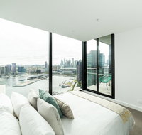Melbourne Private Apartments - Collins Wharf Waterfront Docklands - Palm Beach Accommodation
