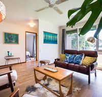 Uptown Frankston - Palm Beach Accommodation