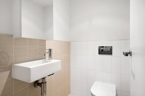 Premier Stays Melbourne - Palm Beach Accommodation 12