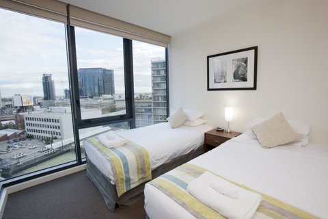 28 Nights Apartments - Palm Beach Accommodation 19