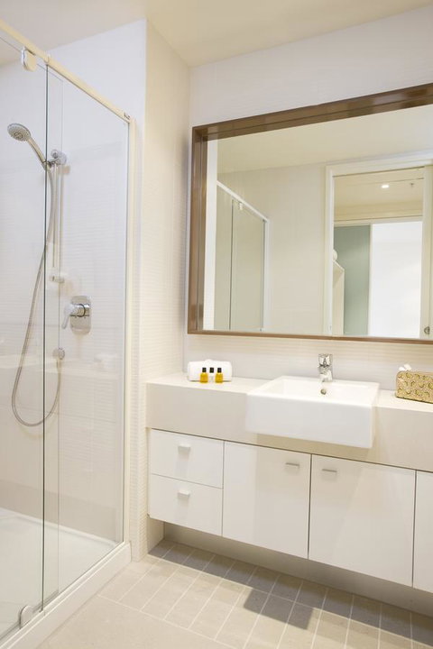 28 Nights Apartments - Palm Beach Accommodation 17