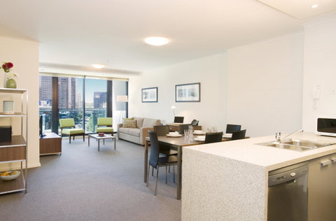 City Tempo - SouthbankOne - Palm Beach Accommodation 7