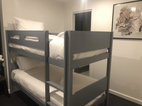Crown Boutique S Collection - Palm Beach Accommodation 29