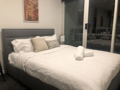 Crown Boutique S Collection - Palm Beach Accommodation 32
