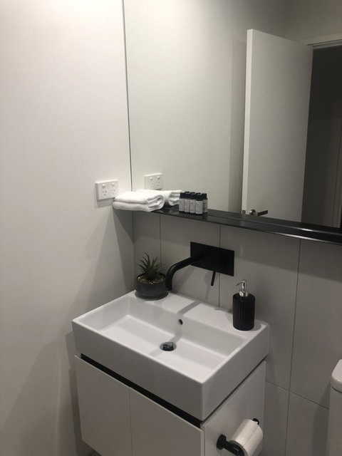 Crown Boutique S Collection - Palm Beach Accommodation 33