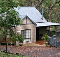 Tangenong Cottages - Palm Beach Accommodation