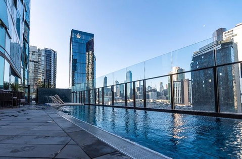 Ocean View/South-bank Premium Location 2 Bedroom Apartments - Palm Beach Accommodation 0