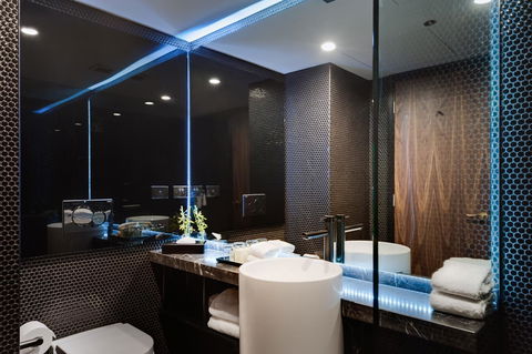Stamford Plaza Melbourne - Palm Beach Accommodation 38
