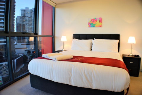 Royal Stays Apartments Melbourne- Southbank - Palm Beach Accommodation 19