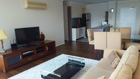 Apartment 88 - Palm Beach Accommodation 16