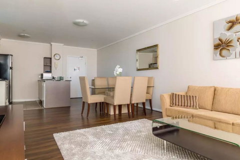 Apartment 88 - Palm Beach Accommodation 12