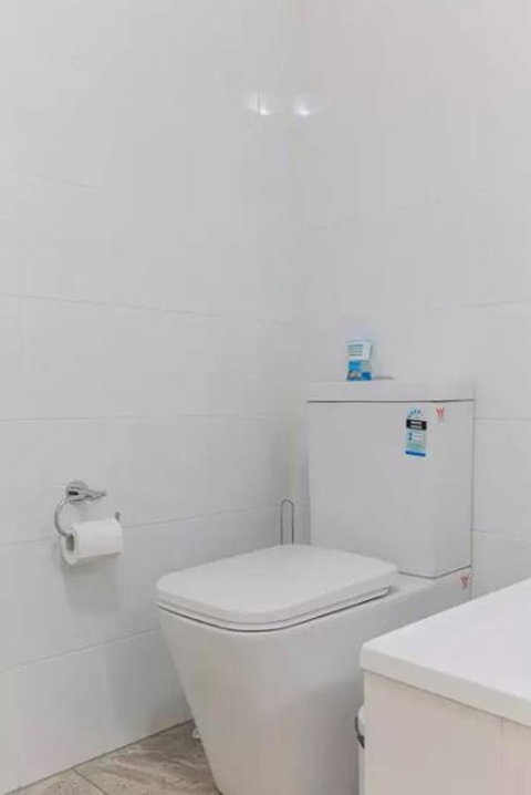 Apartment 88 - Palm Beach Accommodation 21
