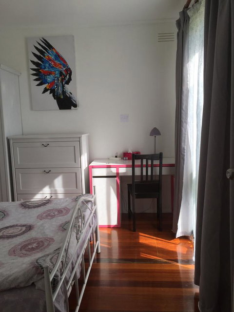 Doncaster Westfield Home Stay - Palm Beach Accommodation 42