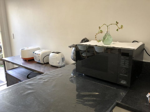 Doncaster Westfield Home Stay - Palm Beach Accommodation 15