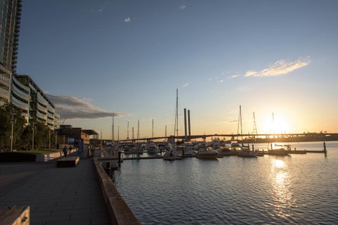 Peppers Docklands - Palm Beach Accommodation 35