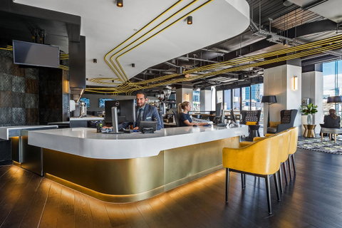 Peppers Docklands - Palm Beach Accommodation 44
