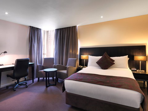 Hotel Grand Chancellor Melbourne - Palm Beach Accommodation 11